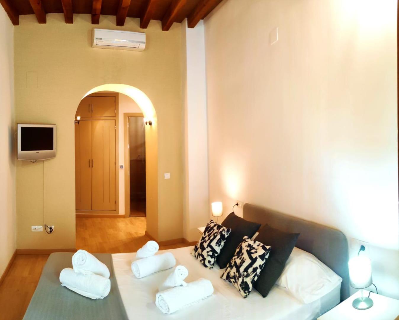 Apartamento Familiar Juramento Kordoba Bagian luar foto